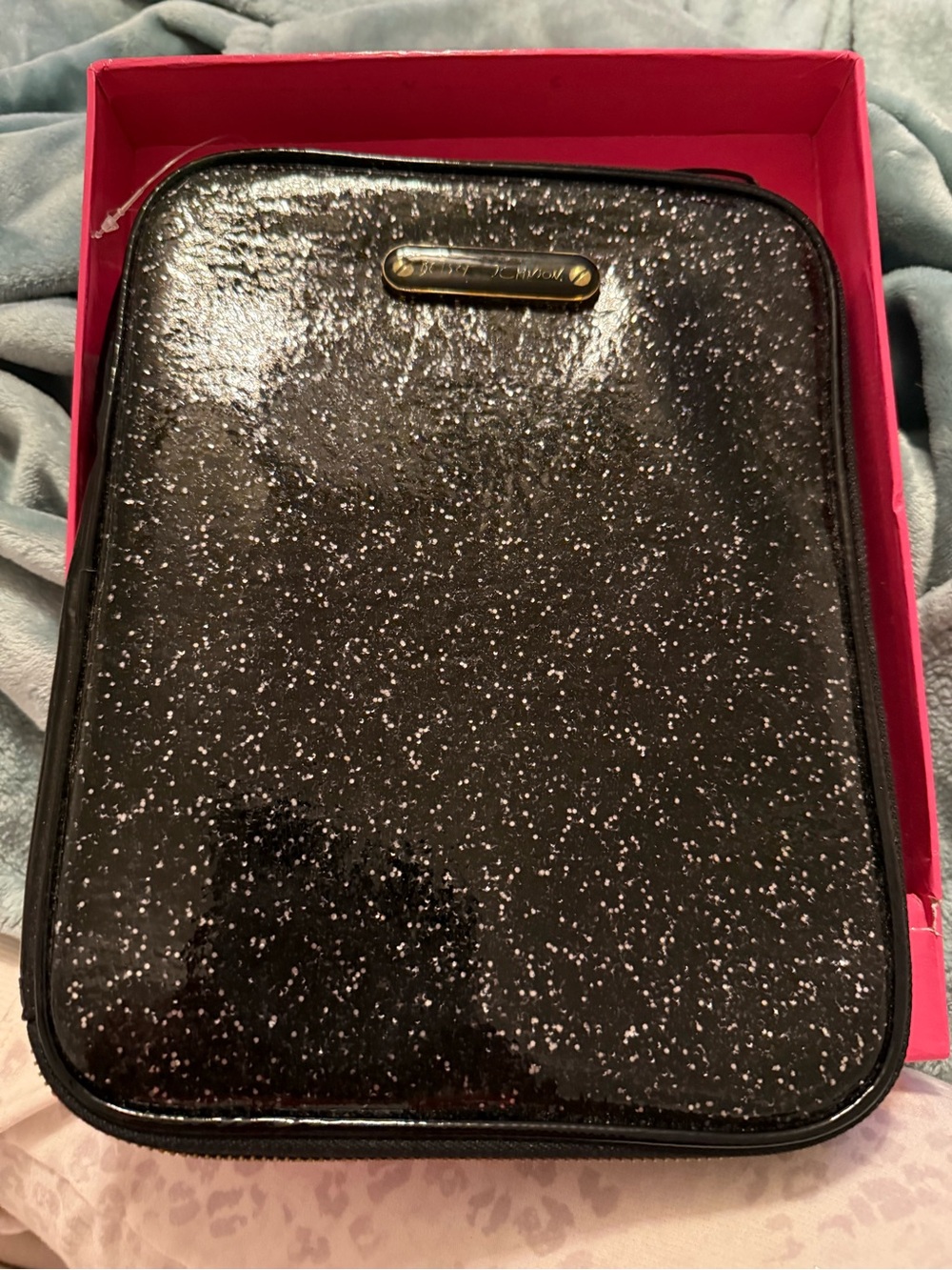 Betsey Johnson Black Glitter IPad case